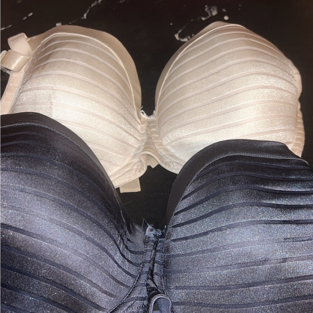 Black and Cream Ribbed Bras Set